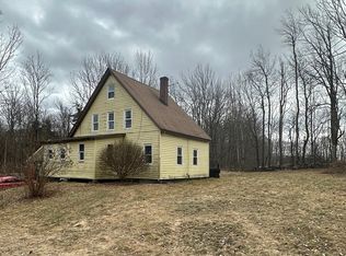 156 Brooks Village Rd, Templeton, MA 01468
