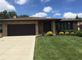 2740 Fleger Dr, Parma, OH 44134