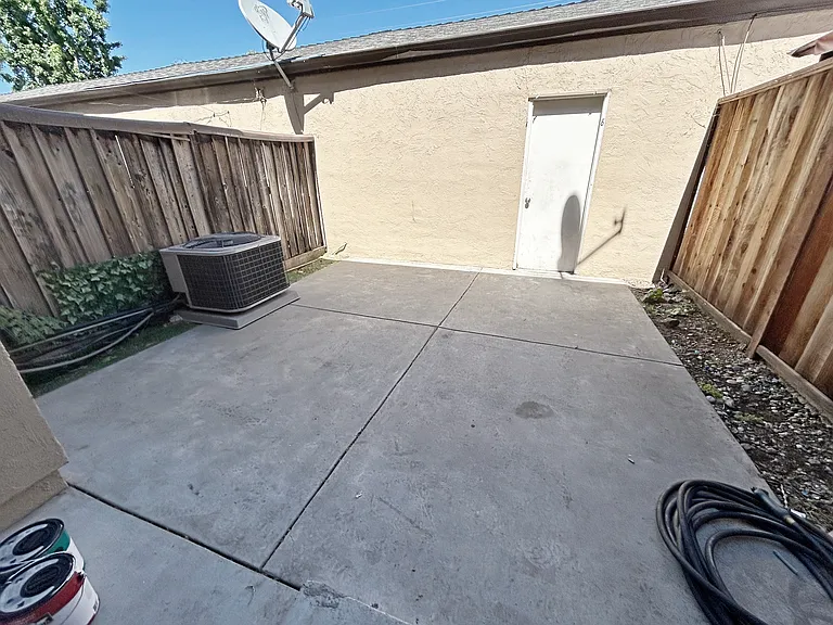 3309 Innerwick Ln — Photo 18