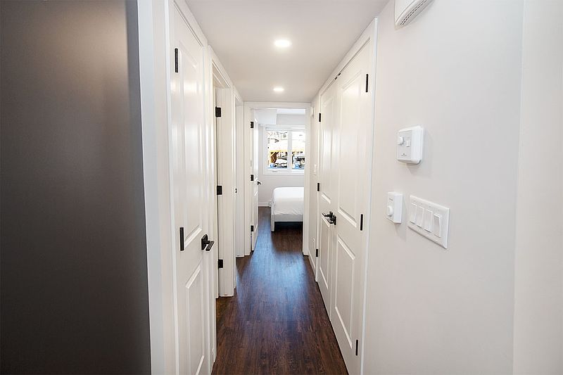 Winnipeg Apartment for rent - 4 Bedrooms — photo 46