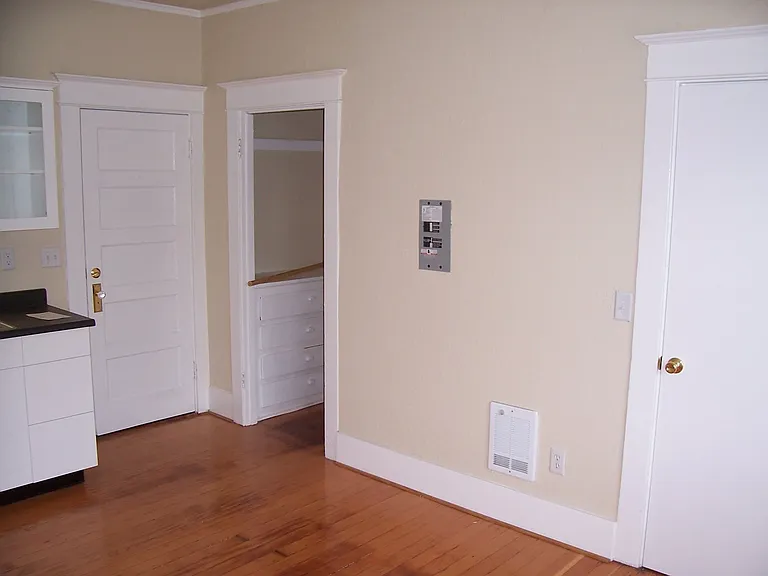 16 SW Porter St #302 — Photo 10