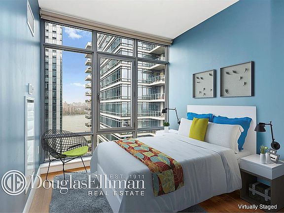 5th image of 1 Northside Piers APT 19B