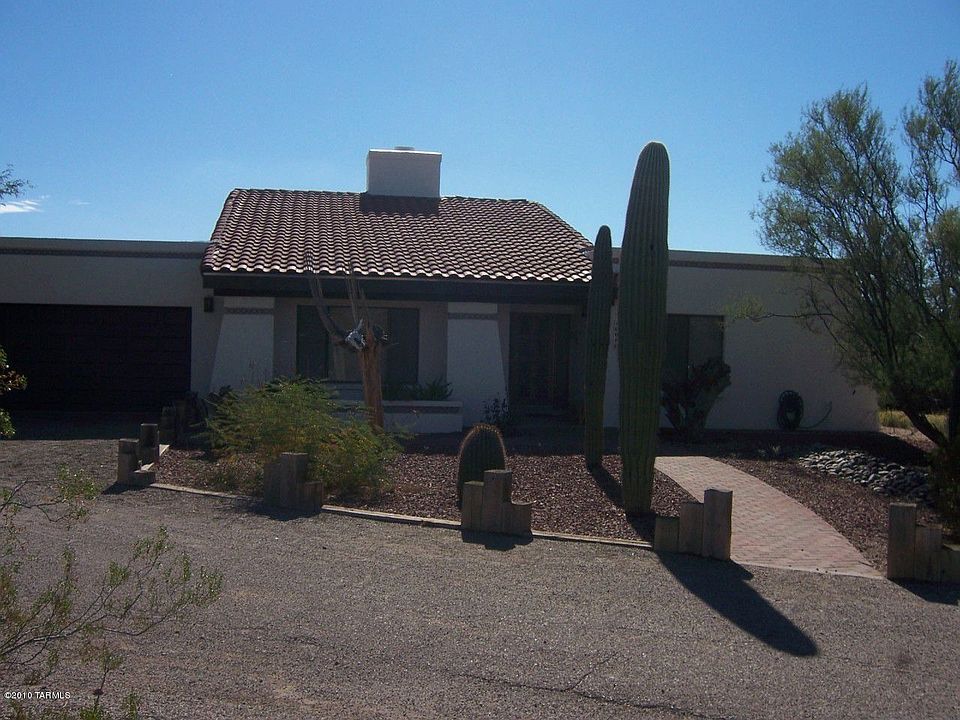1st image of 3580 N Lynford Pl