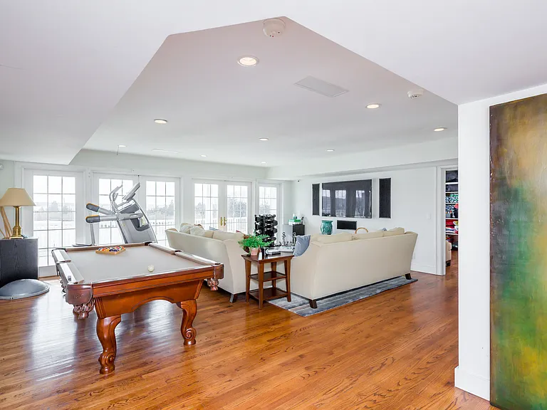 69 Cliff Dr — Photo 21