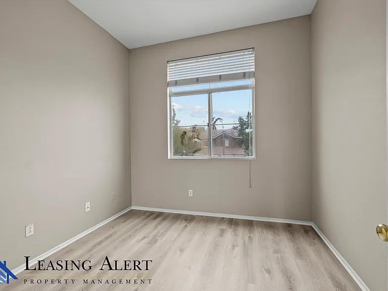 23721 Skycrest Cir — Photo 15