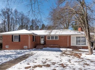 506 Melville Rd, Cherryville, NC 28021