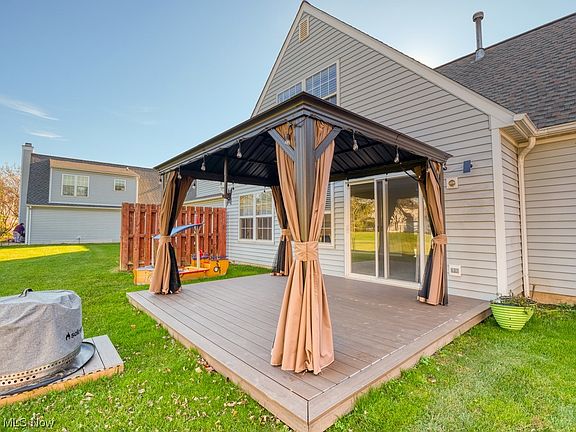3rd image of 24640 Thicket Ln #28