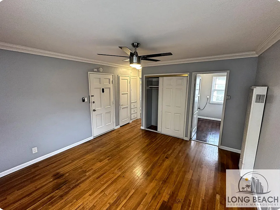 1162 E 3rd St #20
