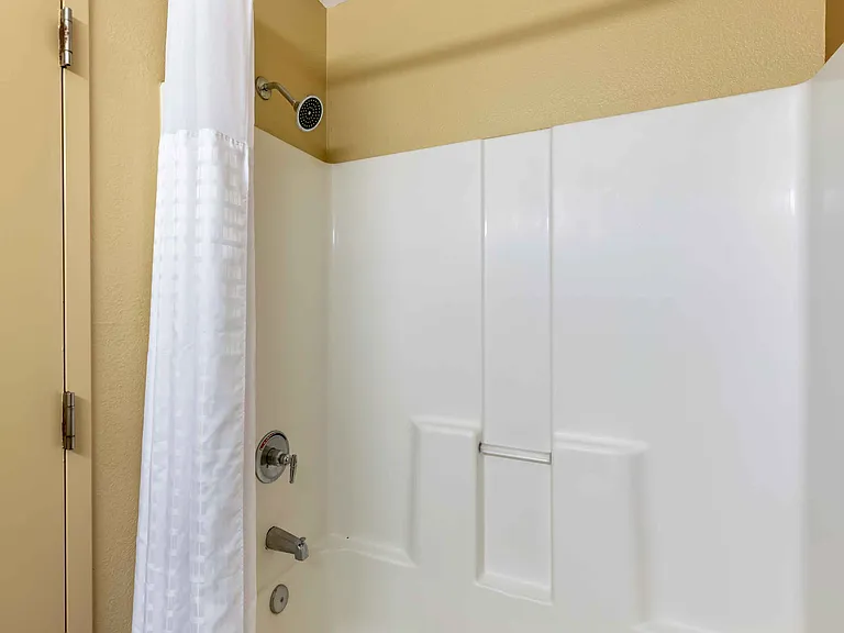 Studio Suite - 1 King Bed