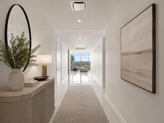 2nd image of 400 CENTRAL AVENUE #2901