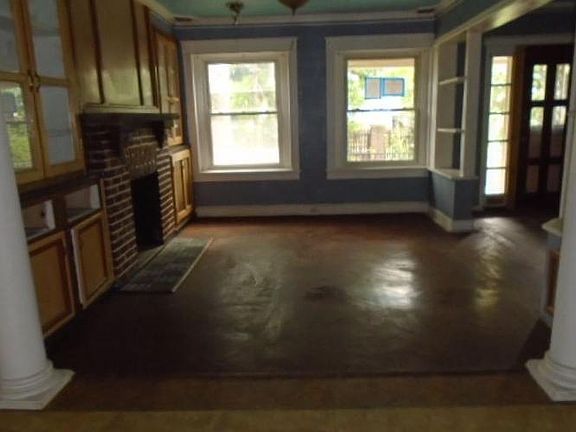 2nd image of 3730 Greenmount Ave