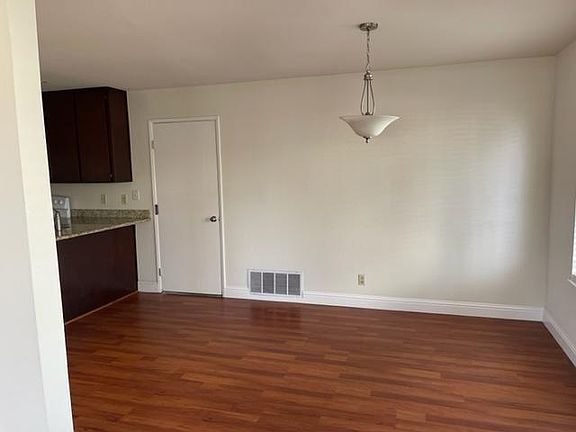 4th image of 5430 Colony Green Dr