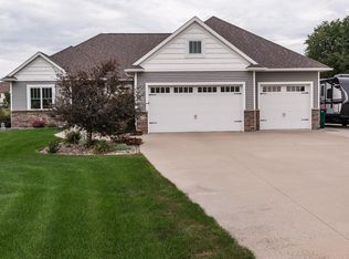 1055 Istas Ln SW, Oronoco, MN 55960