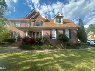 100 Strawthorne Ct, Apex, NC 27502