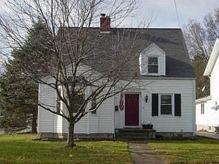 2nd image of 277 Broad St