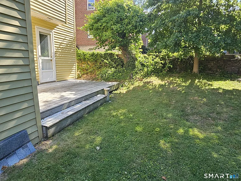 72 Maple Tree Ave #2 — Photo 29