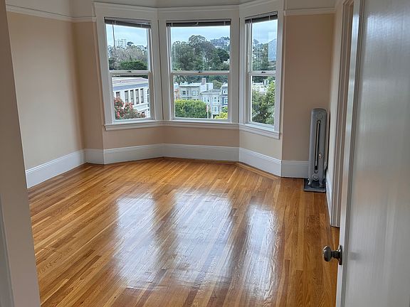 4th image of 2090 Grove St APT 10