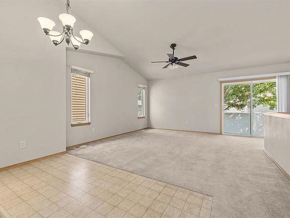 3rd image of 1226 Cottonwood Blvd Unit 27