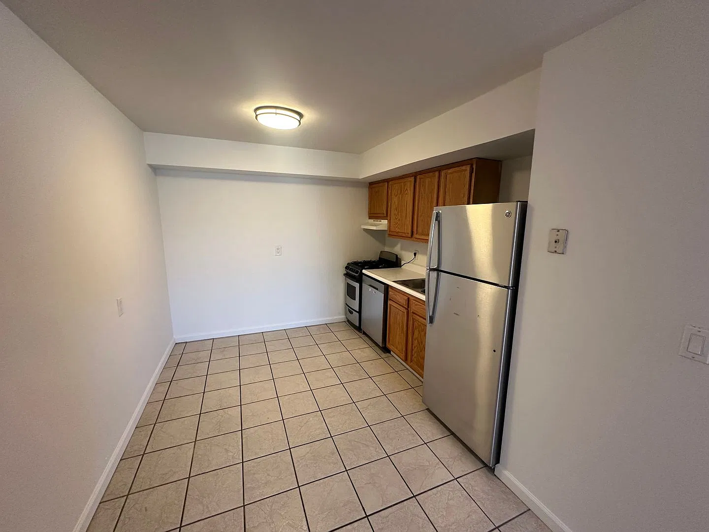 Chittenden Ave 34 UL — Photo 3