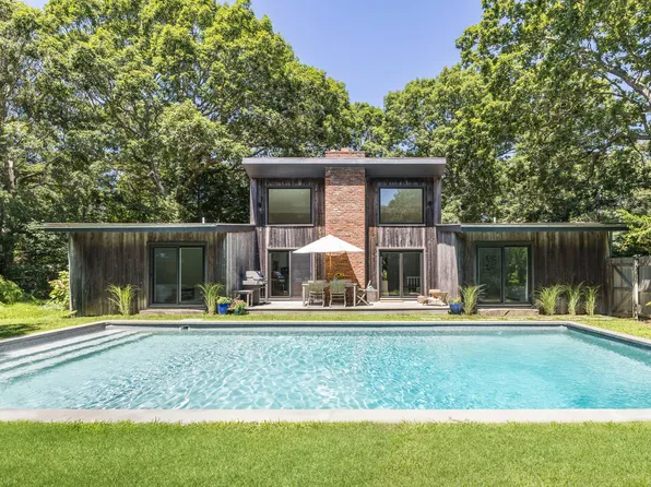 38 Northway Ln, East Hampton, NY 11937