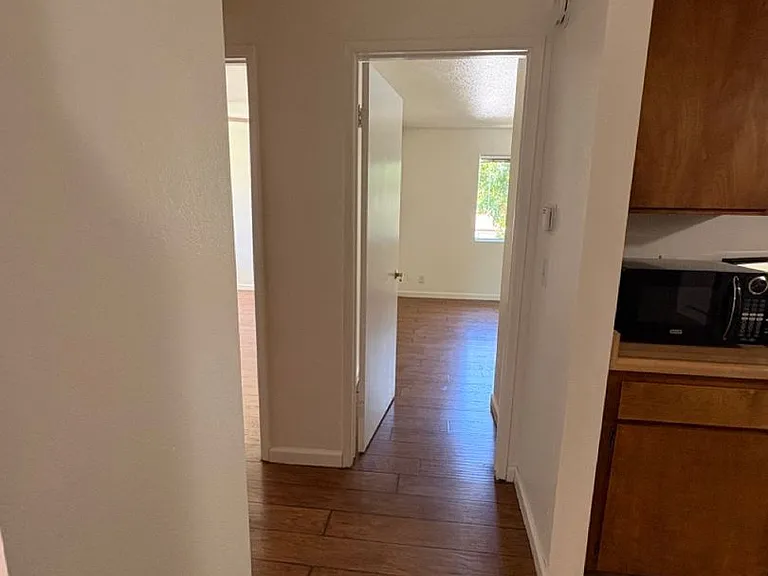 7478 Santa Ysabel Ave #E — Photo 10