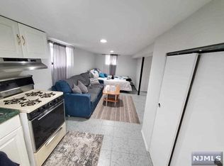 231 Columbus Pl APT 1, Cliffside Park, NJ 07010