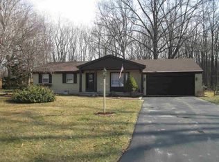 7984 Comanche Trl, Temperance, MI 48182