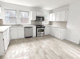 40 Parker Ter, Glastonbury, CT 06033