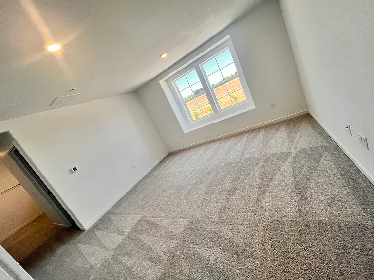 9975 Windage Way — Photo 8