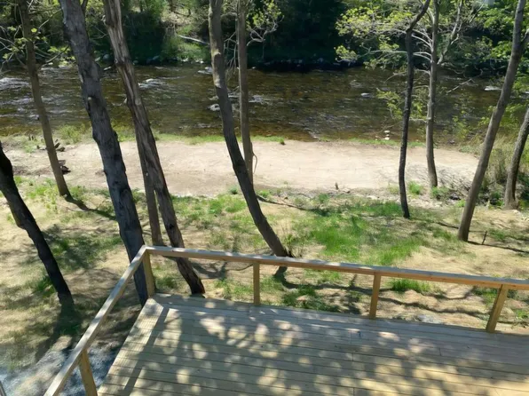 196 Washington Street Condo Unit 3, Littleton, NH 03561
