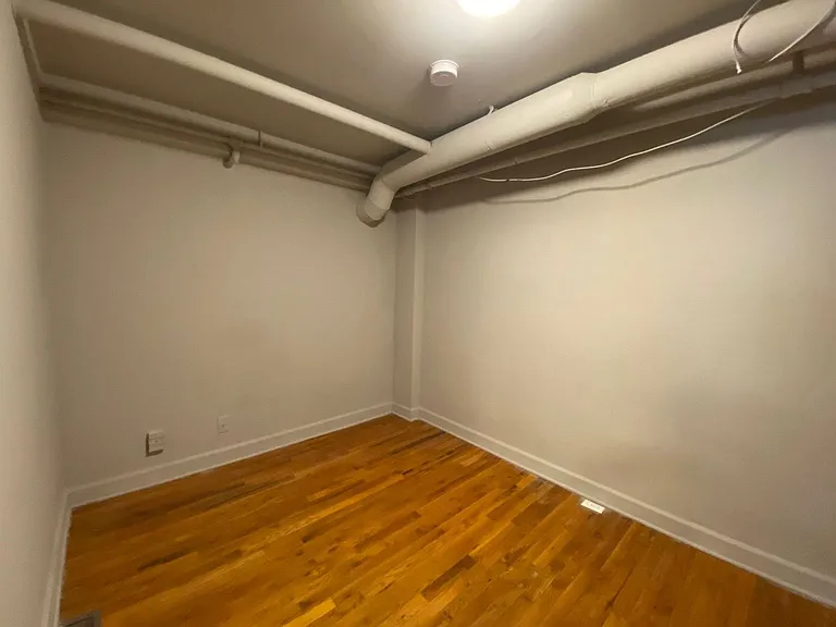Welcome to 400 East Clayton Street! — Photo 38