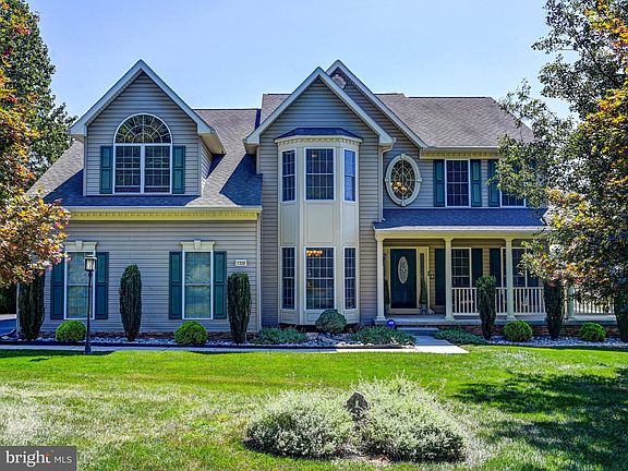4th image of 1328 Wiley Oak Dr