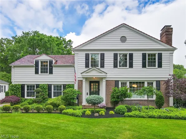 20550 Byron Rd, Shaker Heights, OH 44122