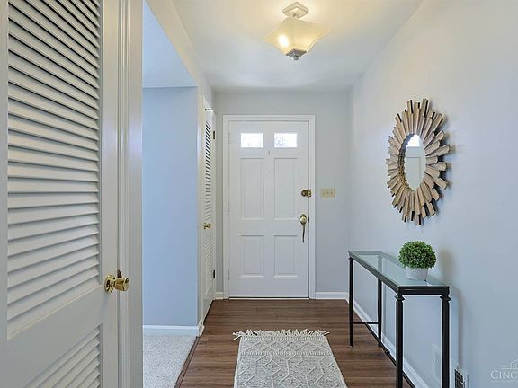 3rd image of 2282 Berrywood Dr