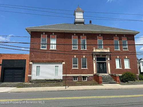 802 Main St #C Photo 1