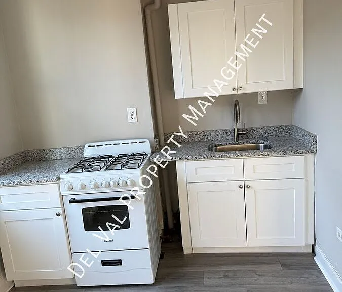 5900 Haverford Ave #A — Photo 2
