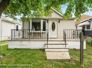 161 Seabreeze Ave, Middletown, NJ 07748