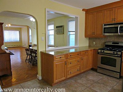4th image of 6838 Kessel St