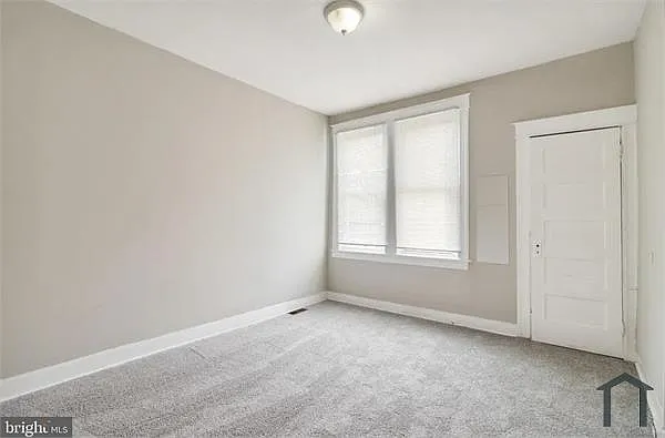 614 N Grantley St — Photo 9