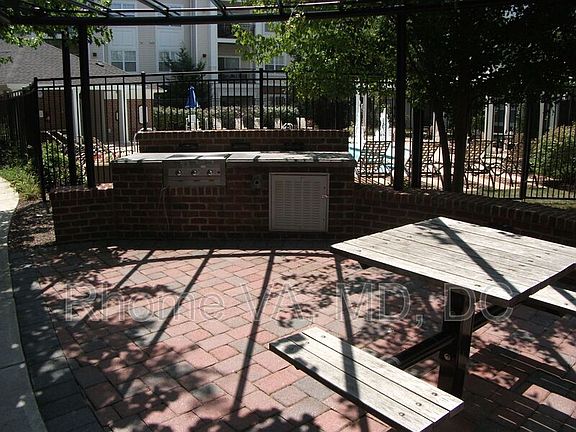 5th image of 12917 Centre Park Cir APT 317