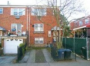 6912 61st Rd, Middle Village, NY 11379