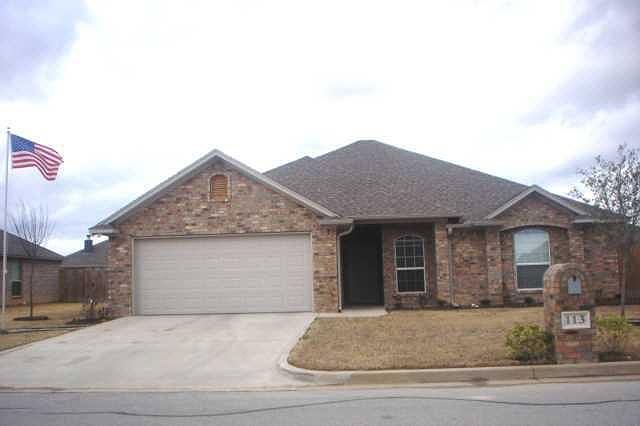 1st image of 113 Amanda Ct