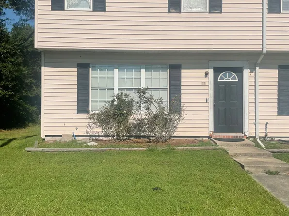 1100 Pineland Ave, Hinesville, GA