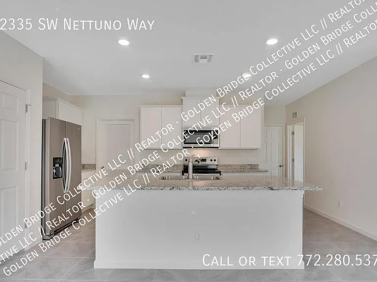 12335 SW Nettuno Way — Photo 2