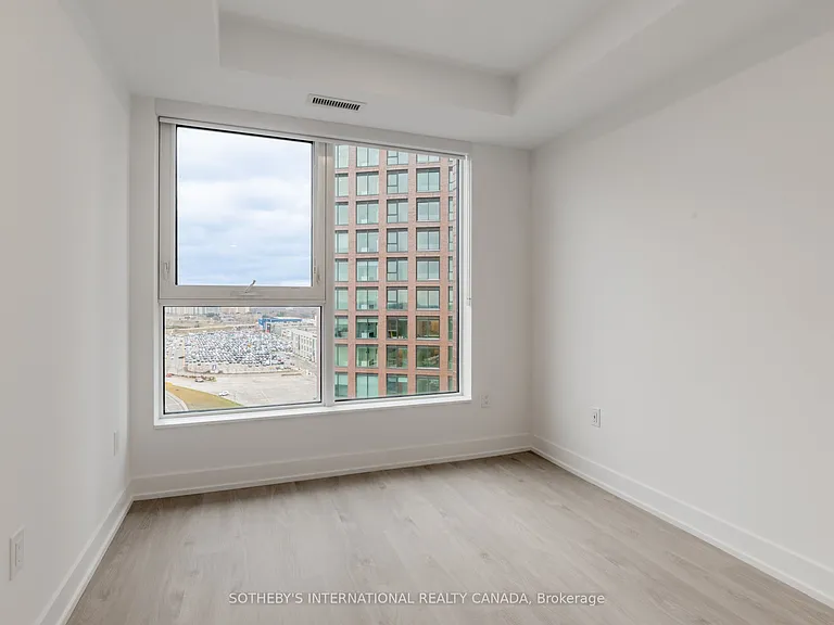 31 Garden Ave #808 — Photo 37