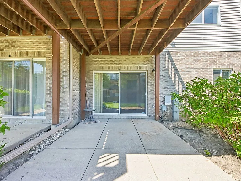 673 Fountainview Dr #673 — Photo 27