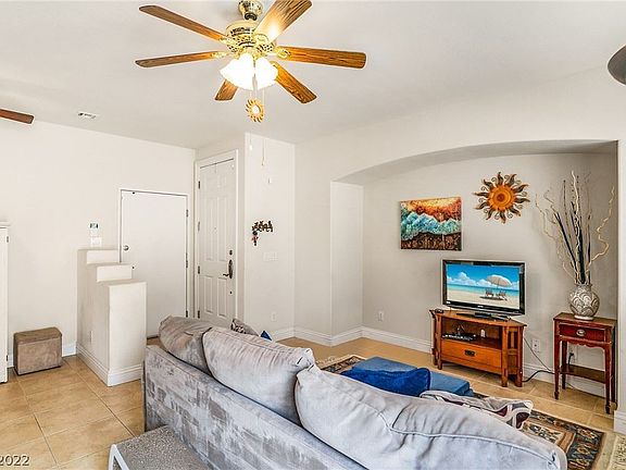 5th image of 1087 Tropical Star Ln Unit 1