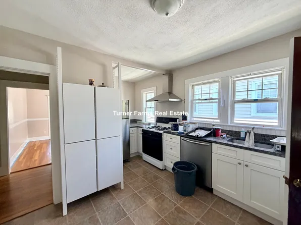 158 W Adams St, Somerville, MA 02144