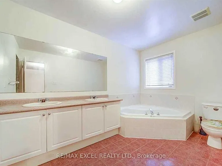 175 Shepton Way #UPPER — Photo 12