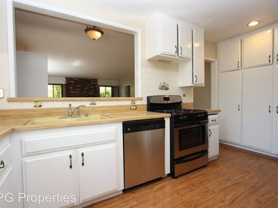 2832 Sandwood St, Lakewood, CA, 90712